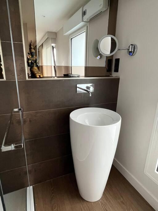 Le Designer Avec Vue Apartment Dunkirk Exterior foto