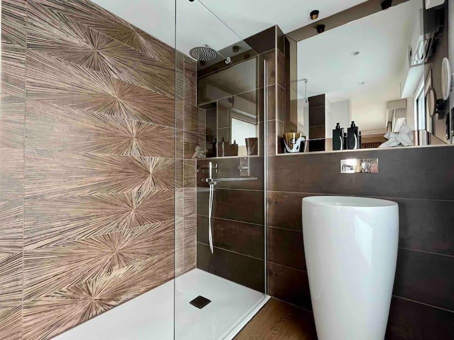 Le Designer Avec Vue Apartment Dunkirk Exterior foto